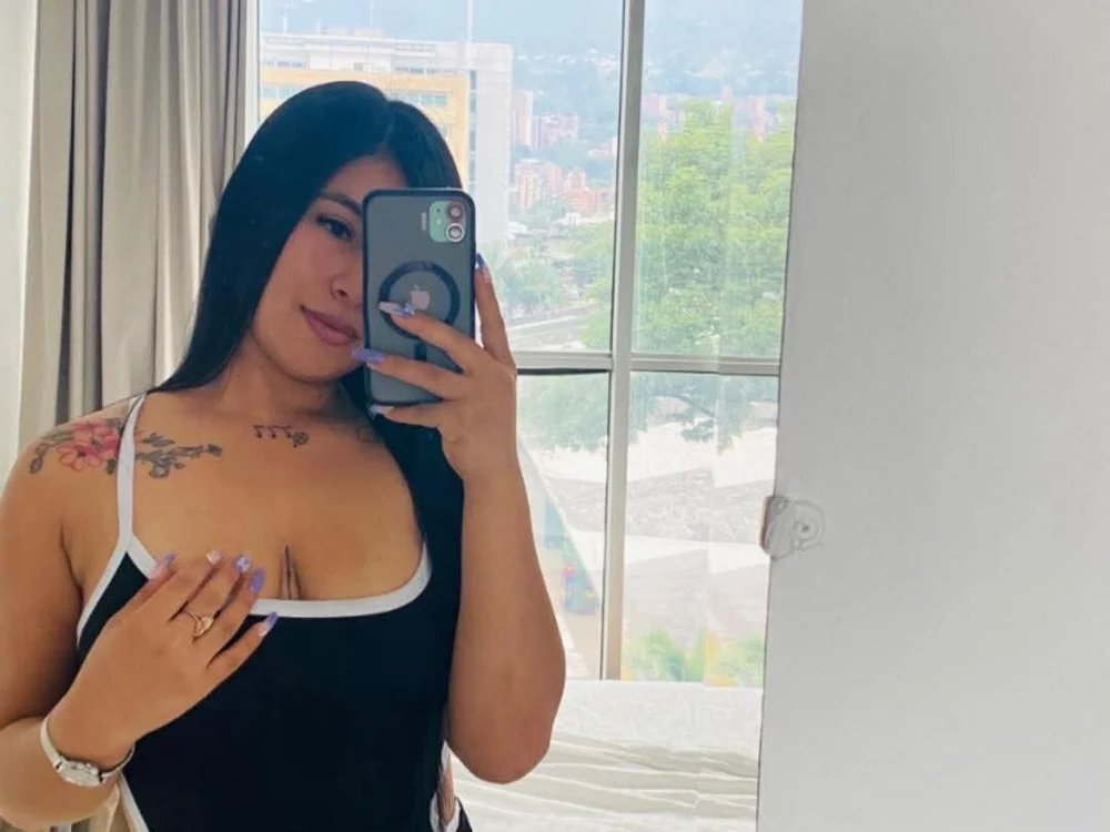 MurielPerez's Offline XXX Chat