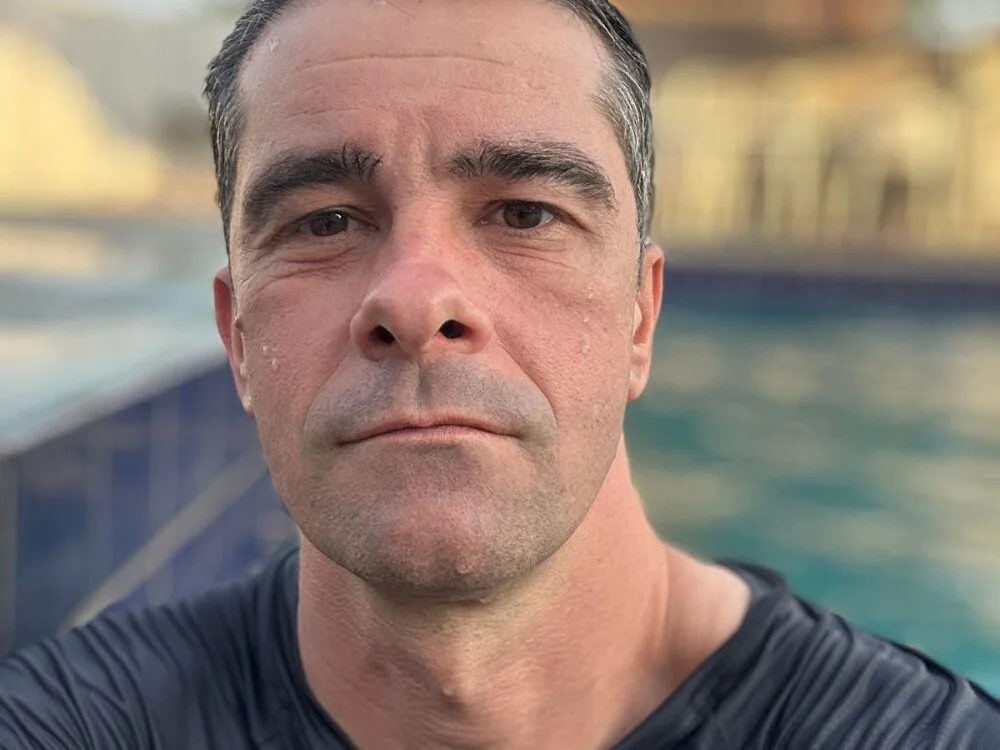 Rcosta_81's Offline XXX Chat