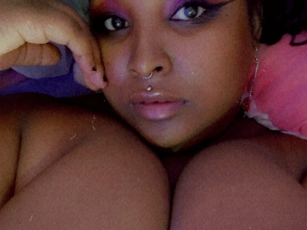 Sembang XXX Luar Talian sweetRiot