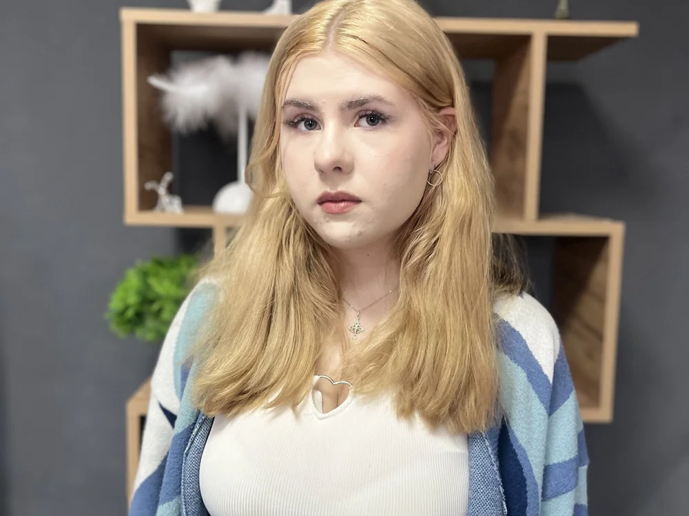 Offline chatovací místnost HollisApps