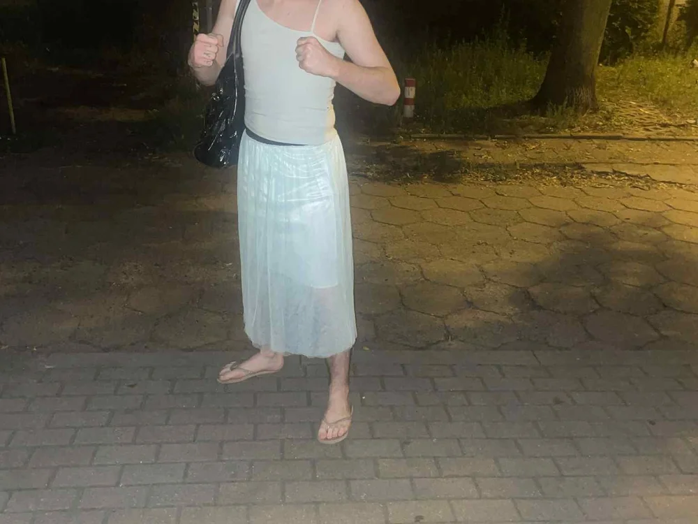 notboy21 離線 XXX 聊天