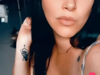 Agatagrey Female Analtoys Online Cam Porn