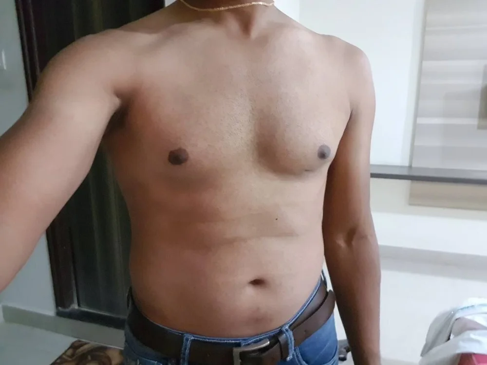 ThickChocolate26 Adlı Modelin Çevrimdışı XXX Sohbeti