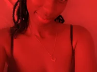 Lovey_doveyy's webcam live show
