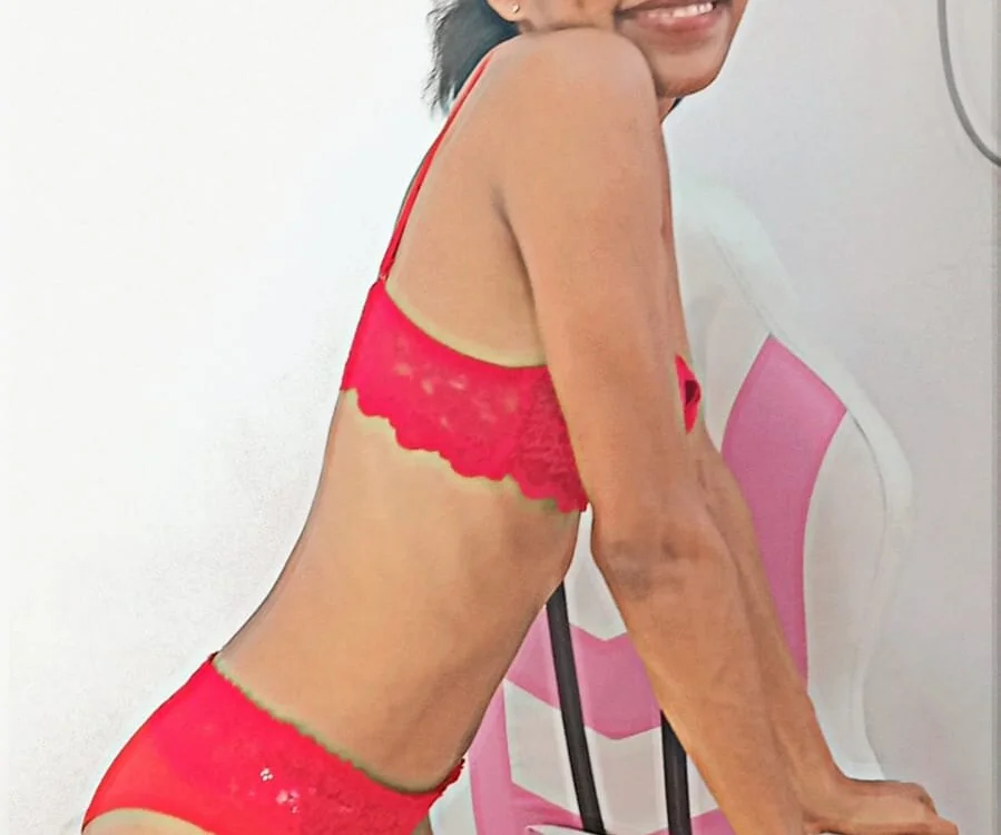 Zharahot_69's Offline XXX Chat