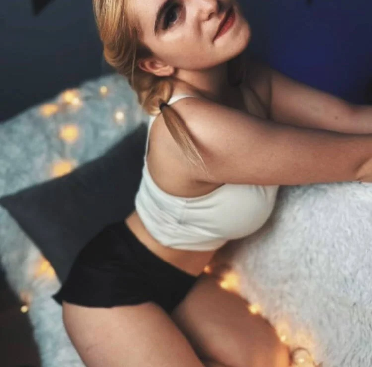 Stef_Nicks' Offline XXX Chat