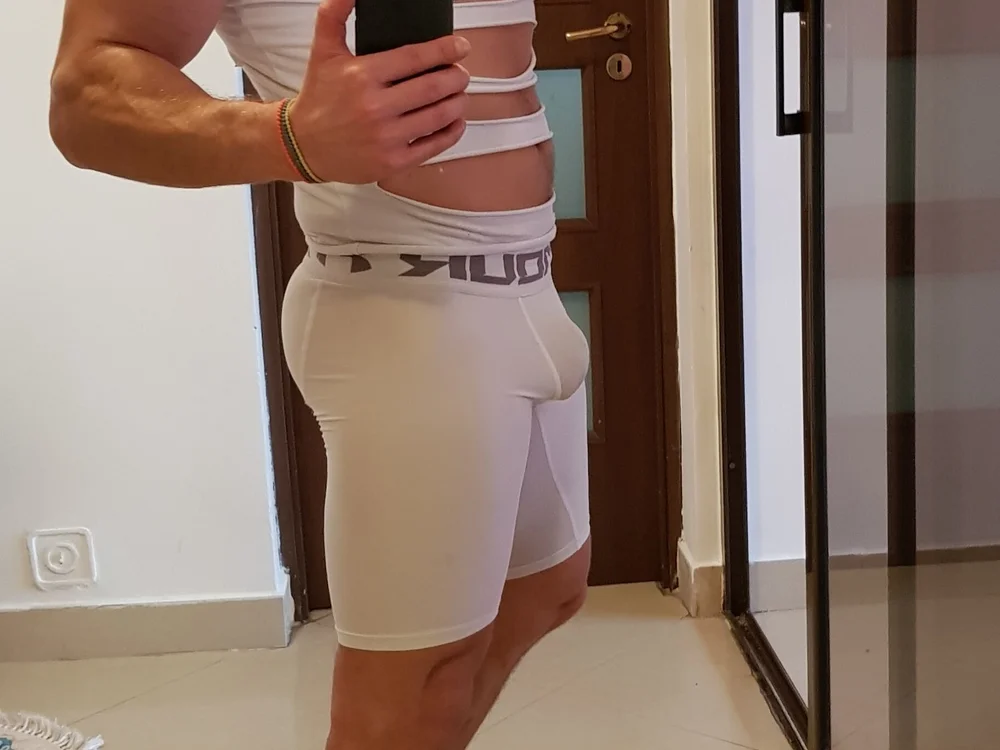 trainer_silviu1's Offline XXX Chat