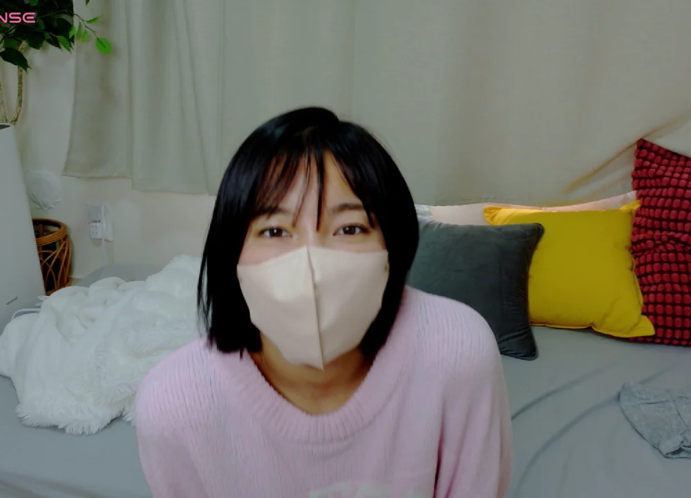 MISOSIRURICE Chat XXX Ngoại tuyến