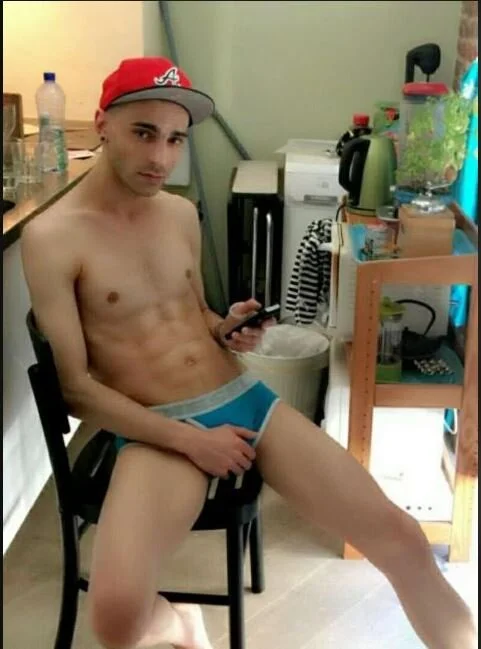 EnzoXander's Offline Chat Room