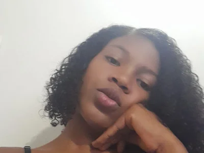 genesis_moretz profile