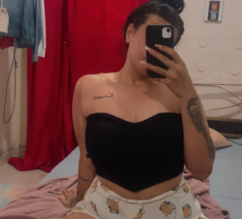 Larissavii2018: συνομιλία ΧΧΧ εκτός σύνδεσης