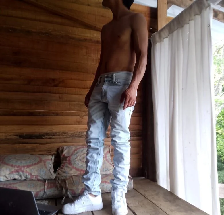 Offline XXX chat angellyne3