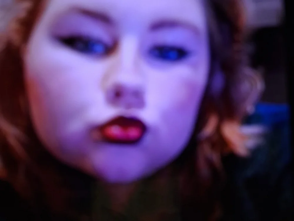 gracie764's Offline Chat Room