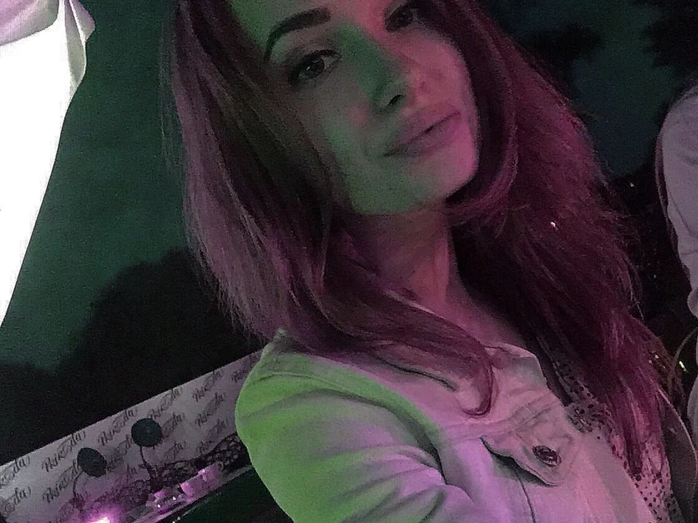 Andrianafoxx's Offline Chat Room