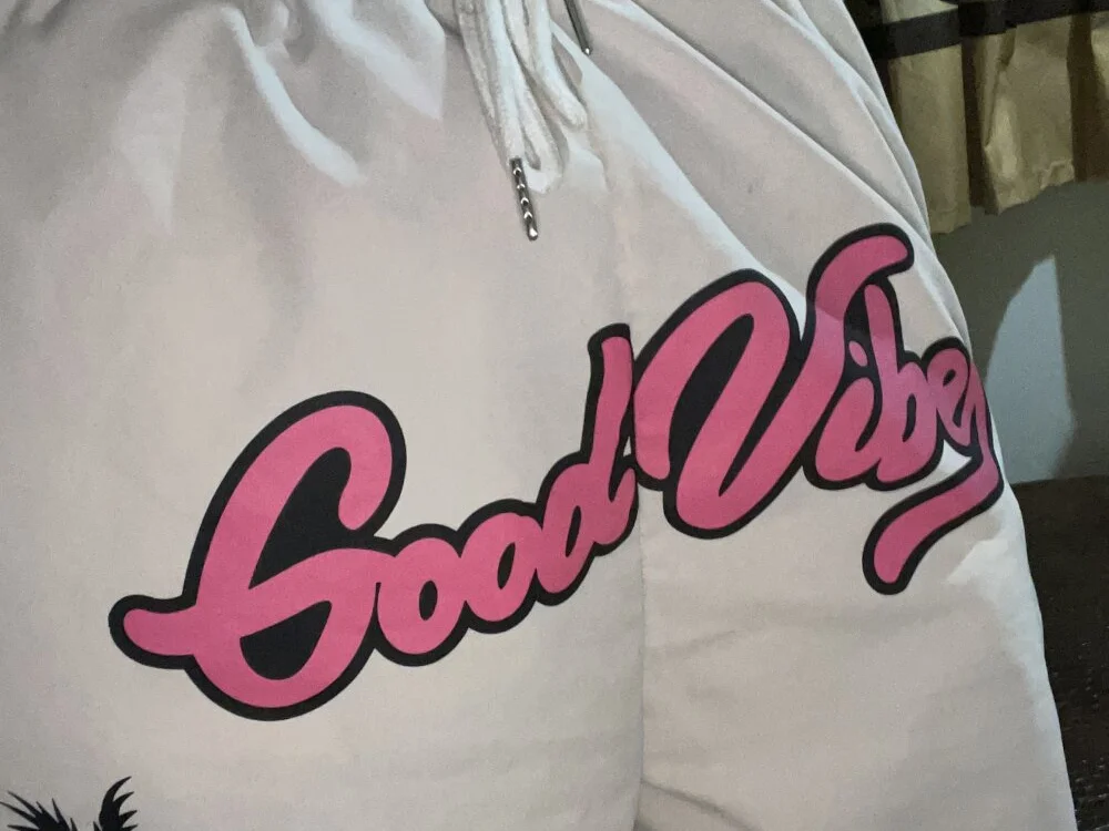 MaskOn_DOut: офлайн-секс-чат