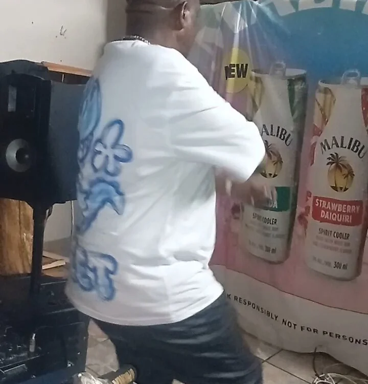 El-ChappoManjera অফলাইন XXX চ্যাট