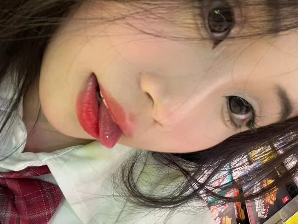 Lihua_oxox 离线XXX聊天