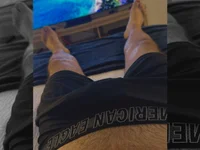 Kinkyexhib1's Offline Chat Room