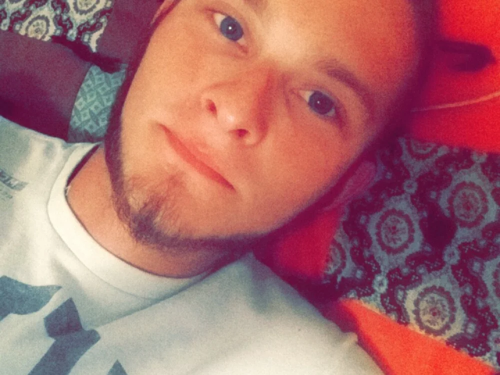 Eclipticice94 Chat XXX offline