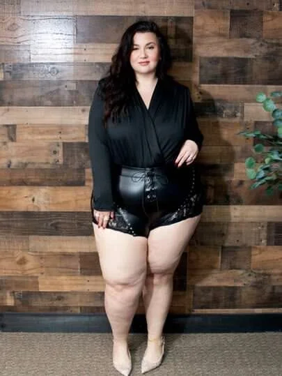 DALWAA9 Adlı Modelin Çevrimdışı XXX Sohbeti