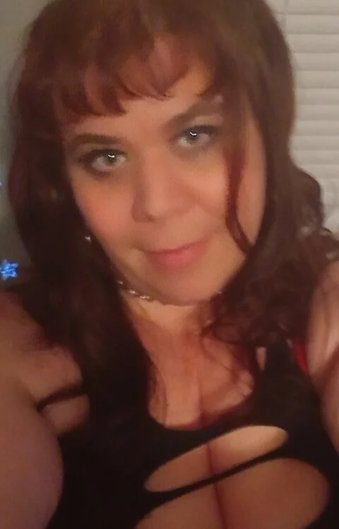 Brandy_Jade_4ev's Offline Chat Room