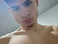 AndrewGarfield22_'s webcam live show
