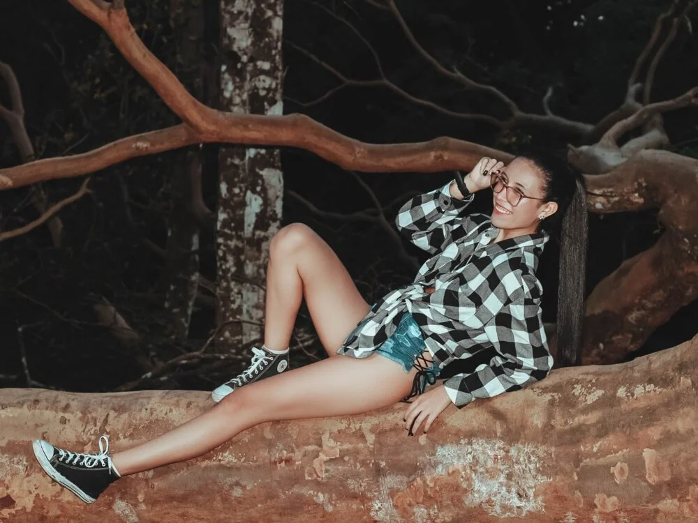 alicemoon__ offline XXX-chatje