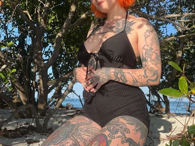 Givingthe411 Female Goth Cam Adult