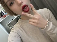 Модель emodreamgirl