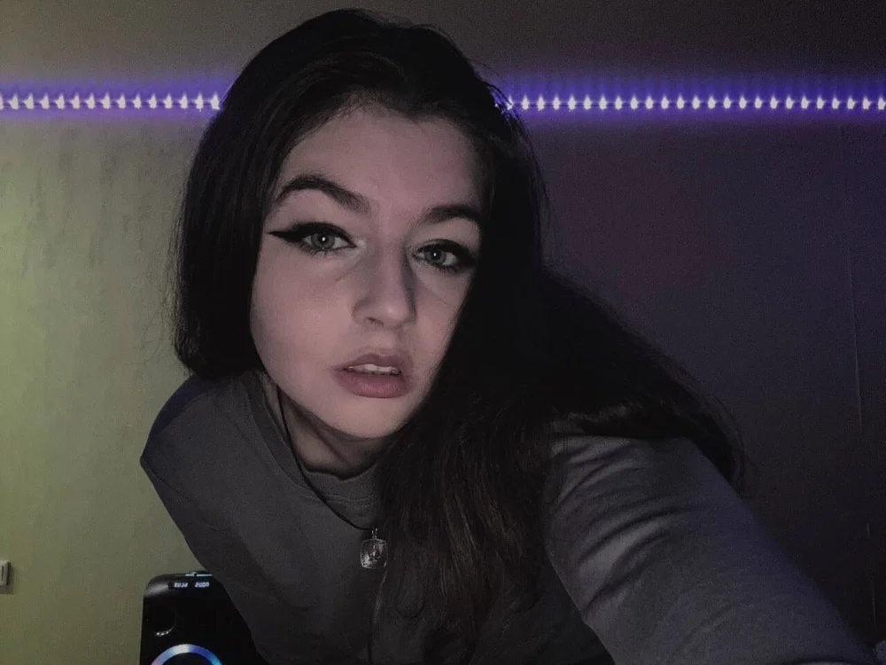 JoanCreasonf offline chatrum