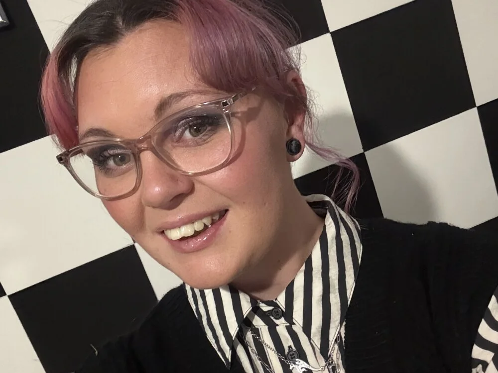 Offline XXX chat Meggan_Shaw