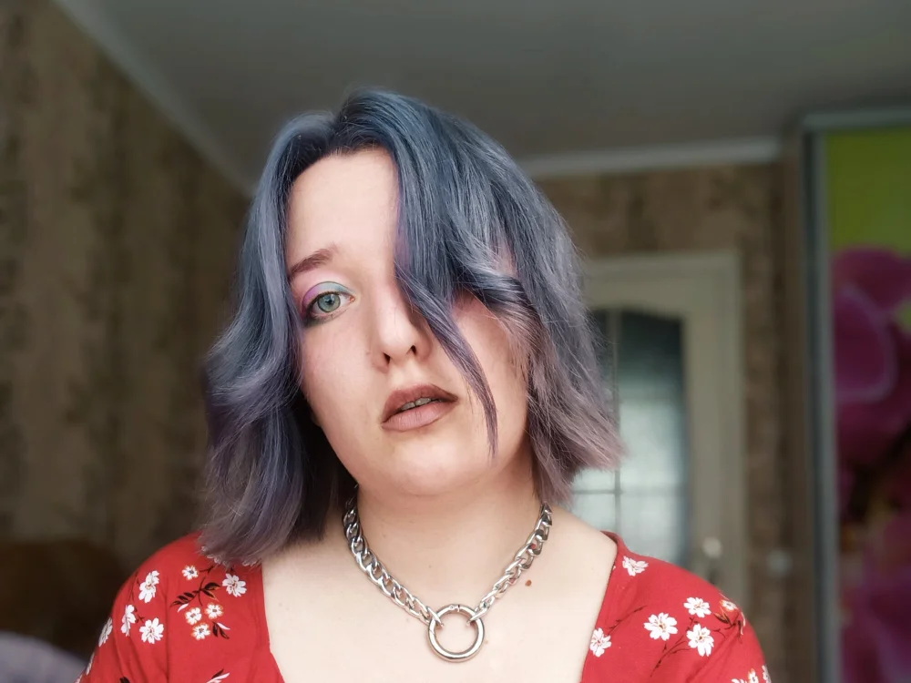 Bridget_'s Offline Chat Room
