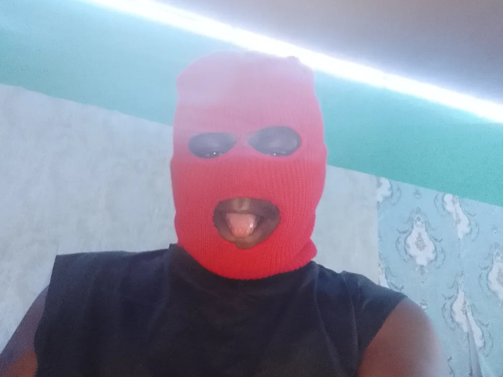 freakyandhornyafrican Chat XXX offline