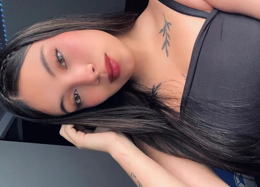 JenCasstro Offline XXX-chat