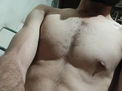 Beinghorny83 profile