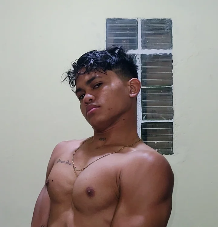 Offline XXX chat modela Poveasus11