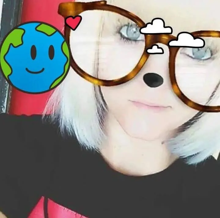 LadyLace88's Offline XXX Chat