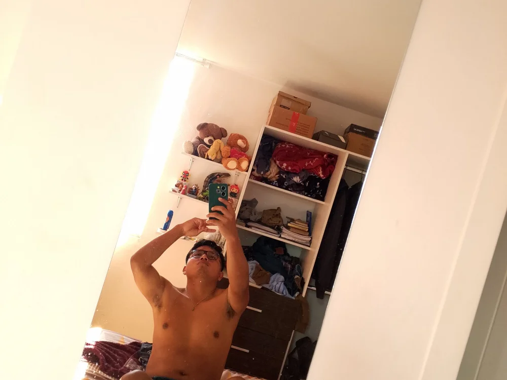 Octavio0240 Adlı Modelin Çevrimdışı XXX Sohbeti
