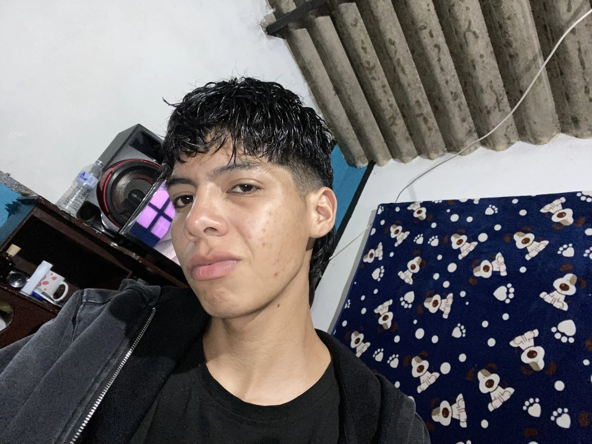 Feid-777 live webcam