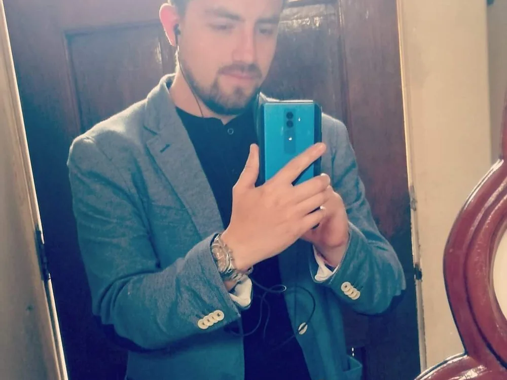 Offline chatovací místnost crisstallio