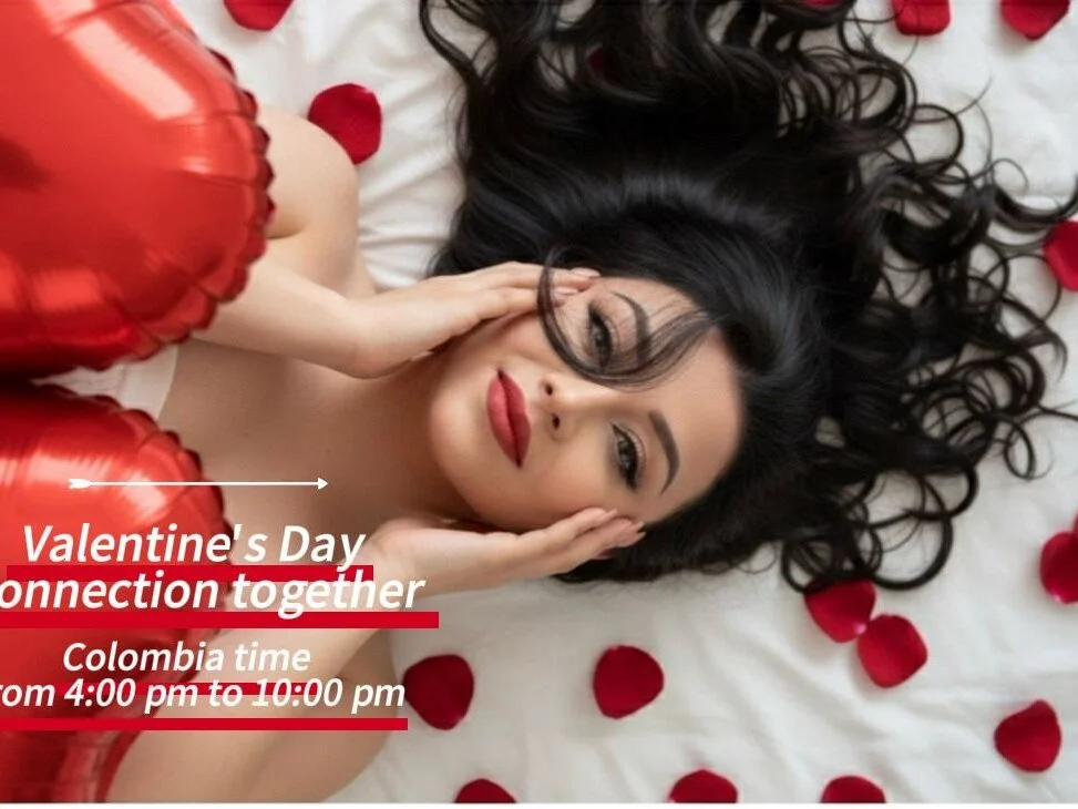 KateDeLatorre Chat XXX offline