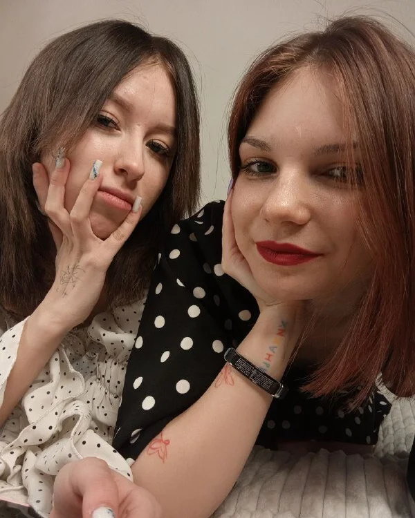 More_PassionX's Offline XXX Chat