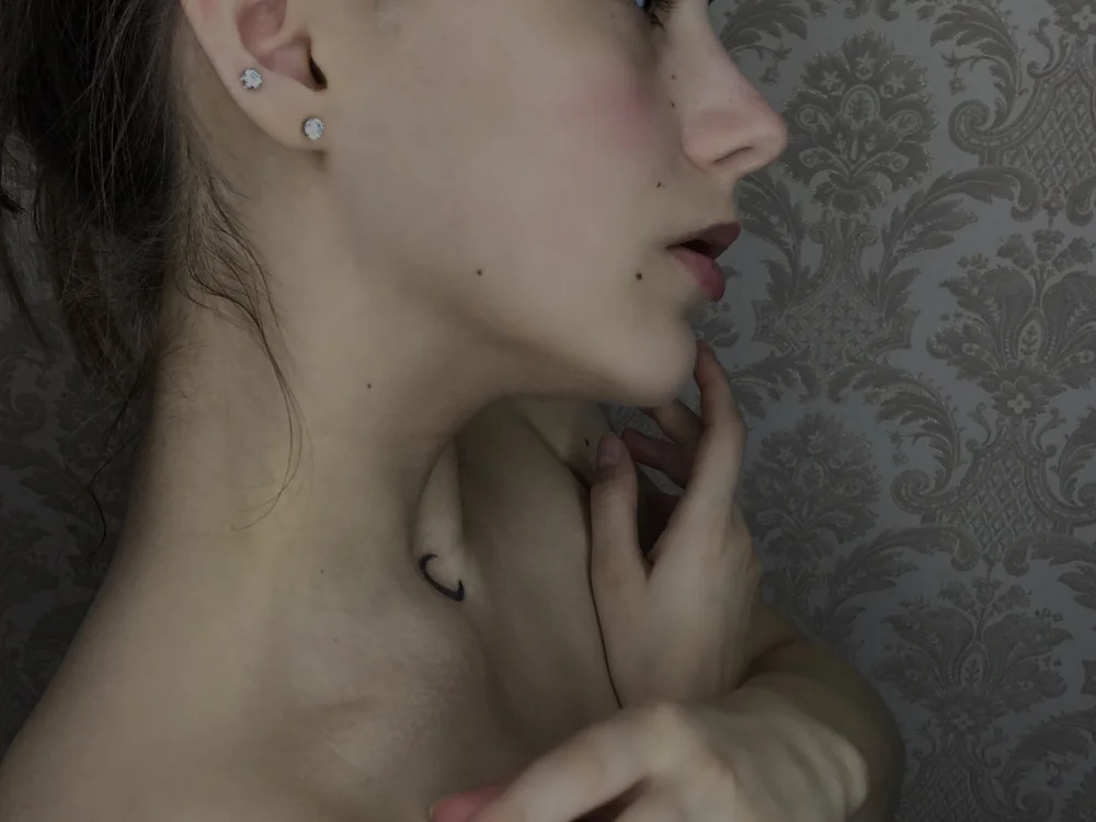 NaomiAmoreM's Offline XXX Chat