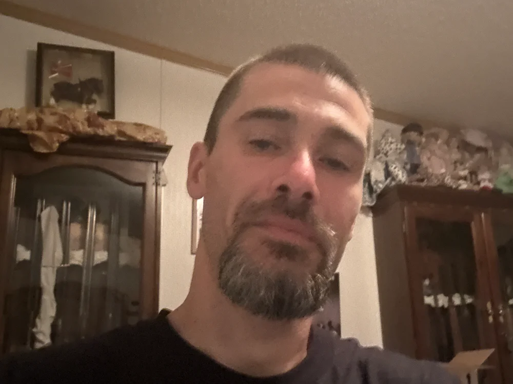 Chatroom XXX hors ligne de tommattsonn