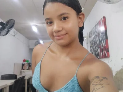 Angelica_Blue profile