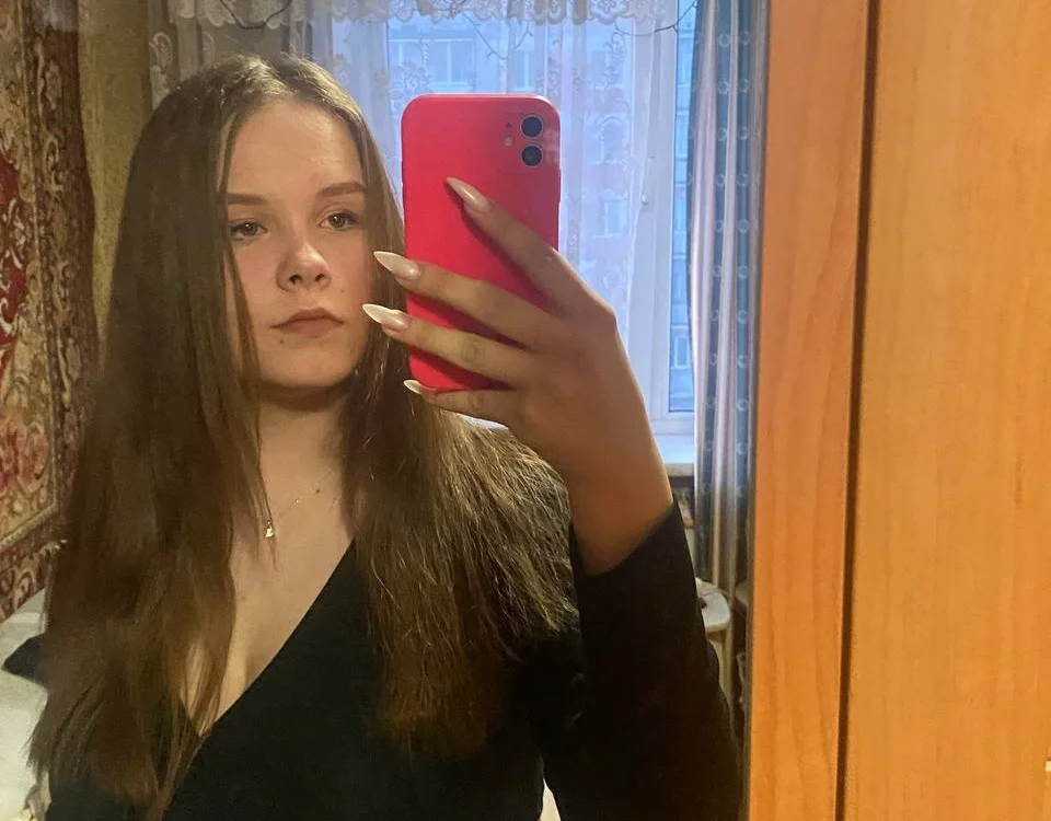 miss__ariel's Offline XXX Chat