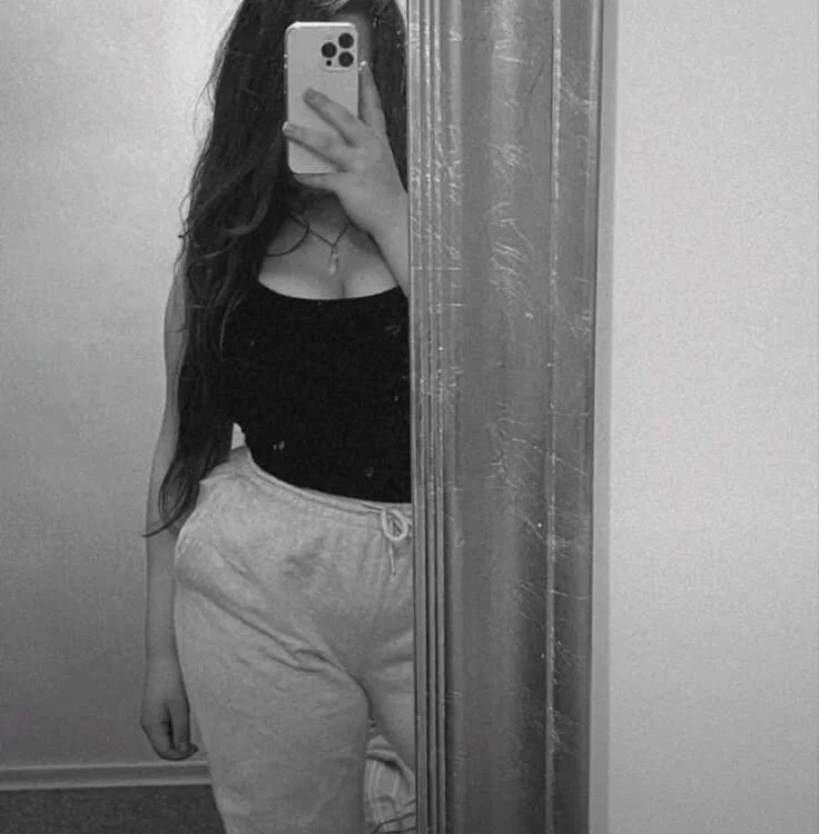 Sassy_girlll офлайн XXX чат