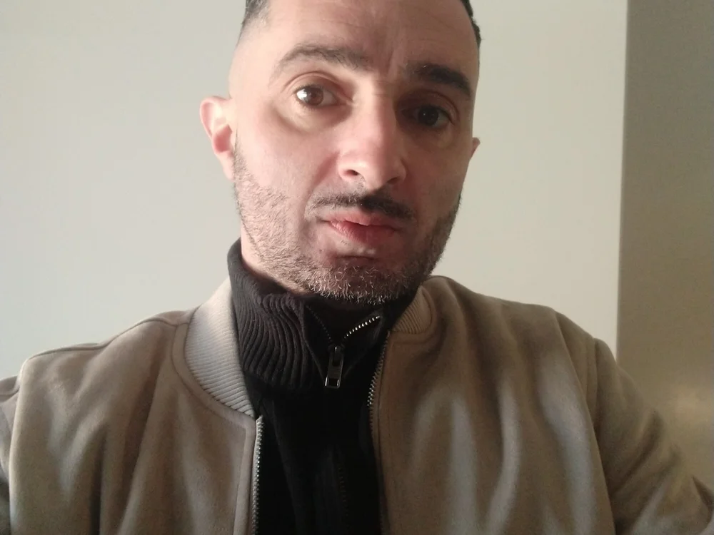 zzrkx Offline XXX-Chat