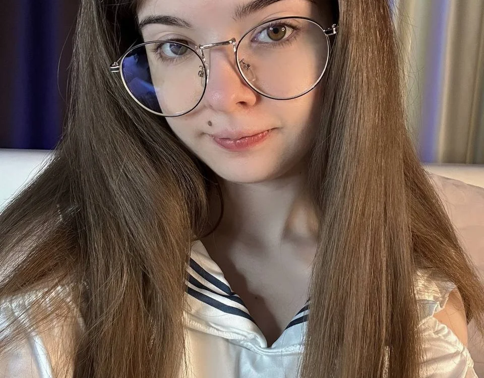 Mary_Shake Offline XXX Chat