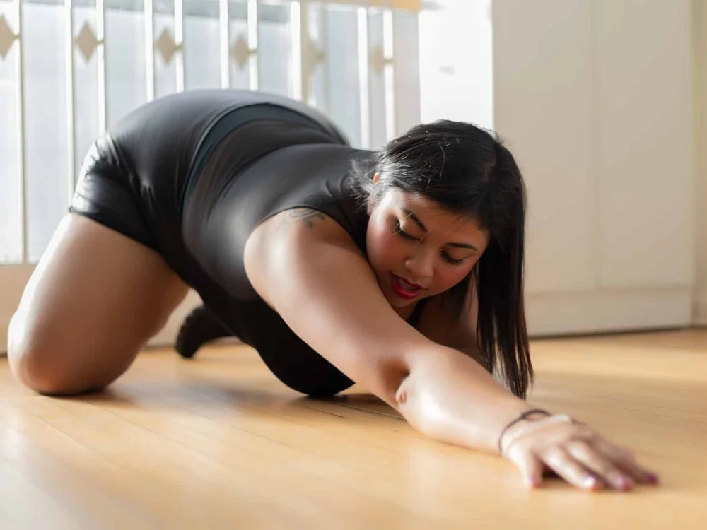 danna_garza offline XXX-chat